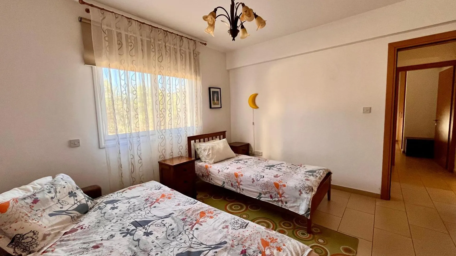 2 Bedroom With Private Garden, Walk To Nissi Beach, Communal Swimming Pool Ayia Napa Kypr